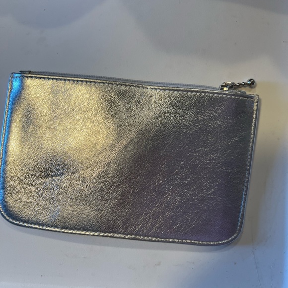 Chaiken leather bag in silver - Picture 2 of 6